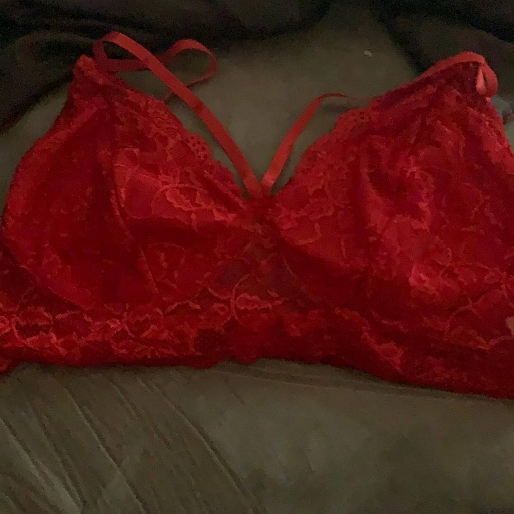 Red bralett